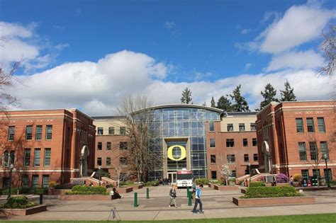 10 Breathtaking University Of Oregon Campus Photos