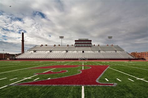 5 Facts About Uw La Crosse Football Stadium