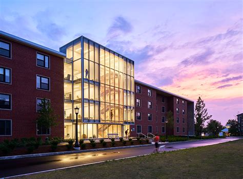 5 Miller Hall Bentley University Insights