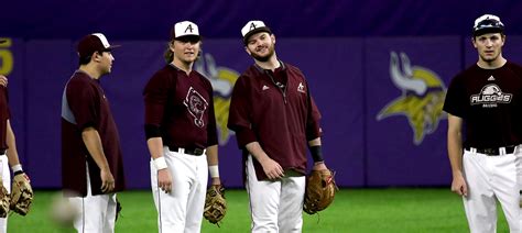 5 Ways Augsburg University Baseball Dominates The Field