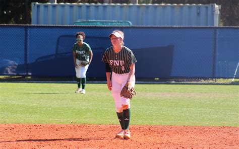 5 Ways Fitchburg State University Softball Dominates