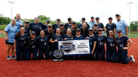 5 Ways Northwood University Softball Dominates