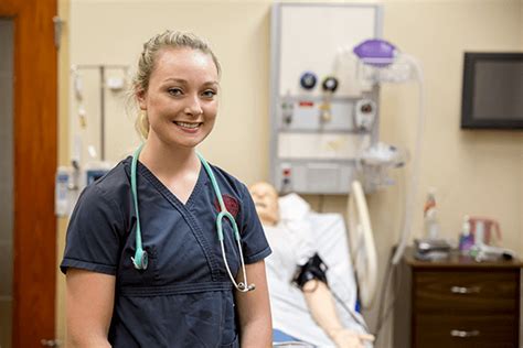 5 Ways Rogers State University Prepares Nursing Students