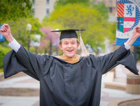 5 Ways To Celebrate Creighton University Commencement