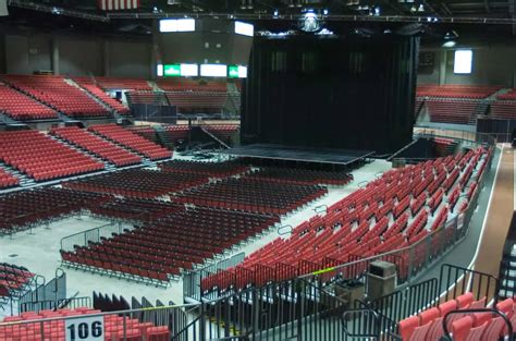 5 Ways To Experience Niu Convocation Center In Dekalb