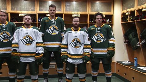 5 Ways To Get Uaa Hockey Jersey