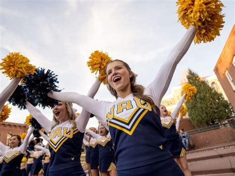 5 Ways To Nau Cheer To Victory