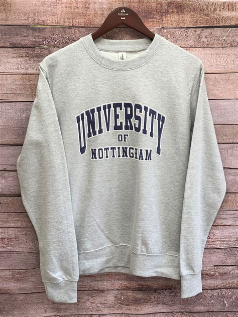 5 Ways To Rock A Mcgill University Sweatshirt