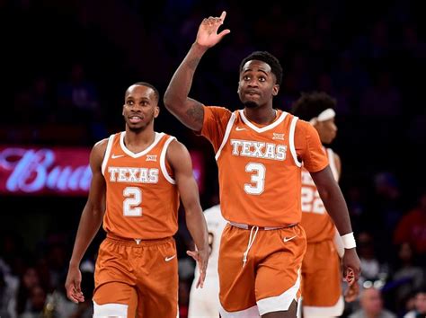 5 Ways To Rock A University Of Texas Basketball Jersey