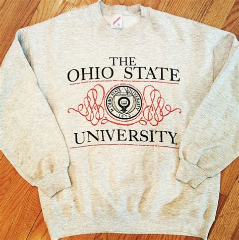 5 Ways To Rock An Ohio University Crewneck