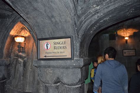 5 Ways To Save Time At Universal Studios As A Single Rider