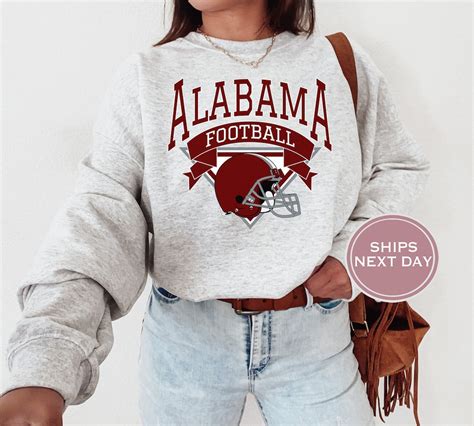 5 Ways To Style A Vintage Alabama Sweatshirt