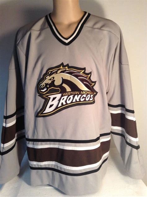 5 Ways To Style Wmu Hockey Jersey