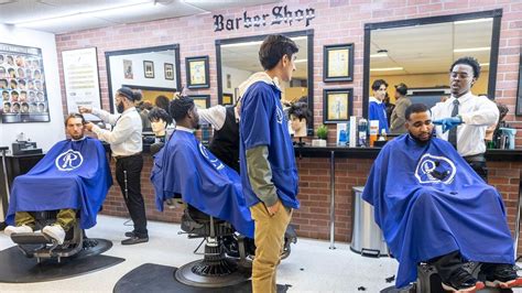 5 Ways University Barbershops Enhance Student Life