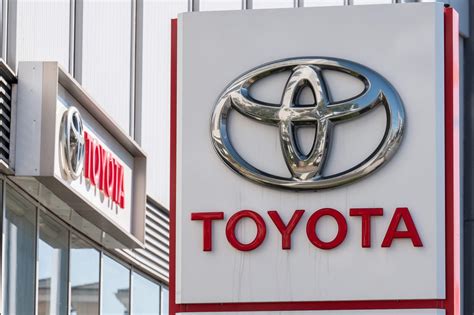 5 Ways University Motors Toyota Exceeds Your Expectations