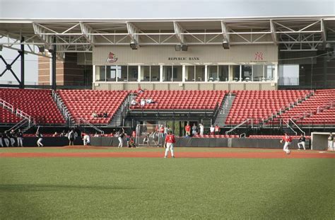 7 Facts About Louisville University Baseball Field