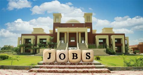 7 Jacksonville University Job Openings To Explore