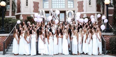 7 Ways Alpha Chi Omega Thrives At Fsu