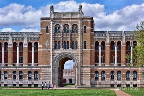 Lovett Hall At Rice University: A Historic Academic Gem