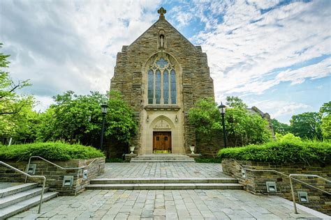 Loyola University Marylands Alumni Memorial Chapel History