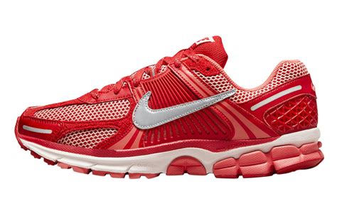 Nike Air Zoom Vomero 5 University Red Review