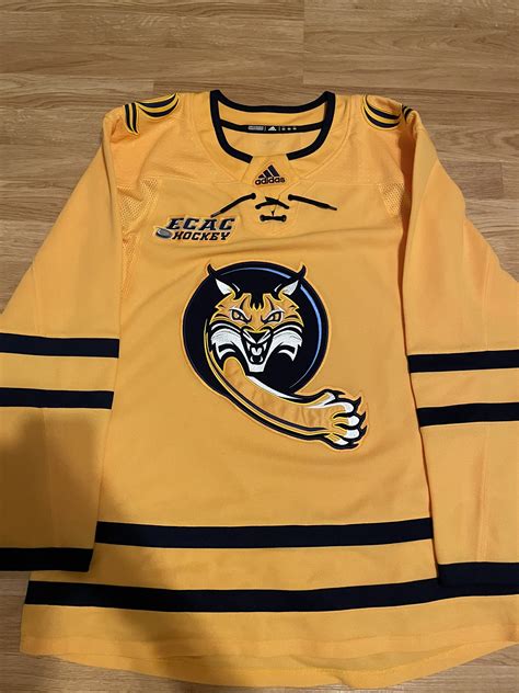 Quinnipiac University Hockey Jersey: Buy Bobcats Gear Online