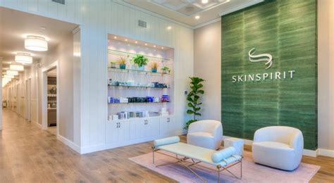 Skinspirit Seattle University Village: Expert Skincare Solutions