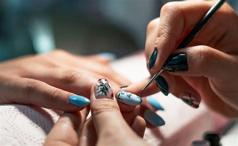 Top 5 Nail Salons In University District