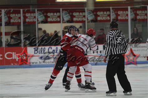 University Of Dubuque Fighting Hawks Hockey Team