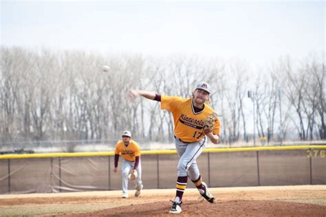 University Of Minnesota Crookston Baseball Team Overview