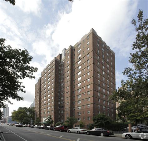 University Towers Brooklyn Ny Student Housing Apartments