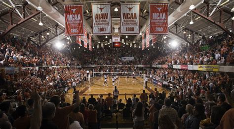 Ut Longhorns Gymnastics Team Information And Updates